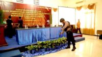 Sat Samapta Polres Lamongan Lakukan Sterilisasi Lokasi Rapat Pleno